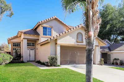 Charming 3b/3b home available Main Photo