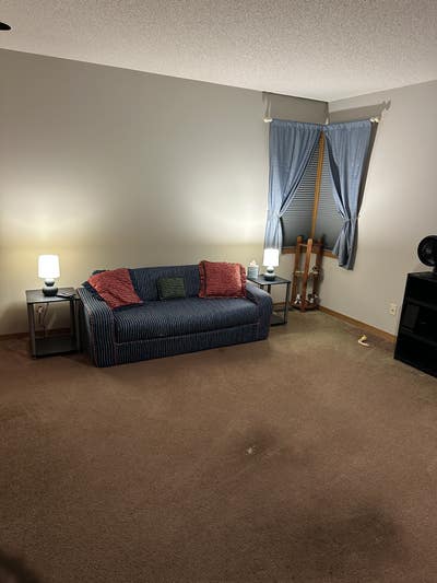 Large Room for Rent in my House Main Photo