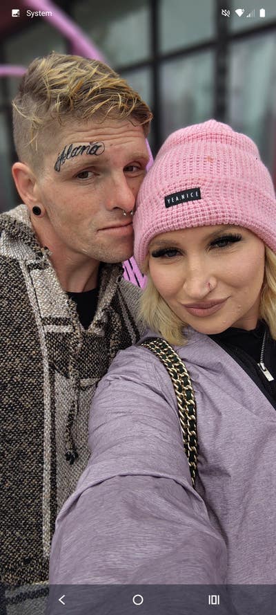 Room wanted in Los Angeles, CA Main Photo