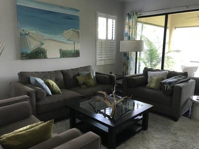 Charming Oasis Great Location! Main Photo