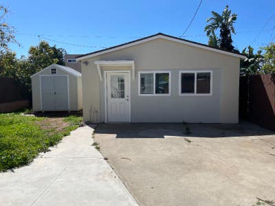 Stand Alone Studio in Beautiful Pacific Beach Main Photo