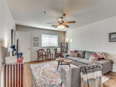 Cozy 1 Bed Bath Condo in Norman Main Photo