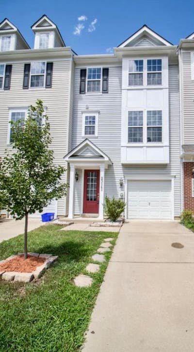 One Bed Shared Bath  Main Photo