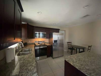 Live in Northeast MacFarlane Main Photo