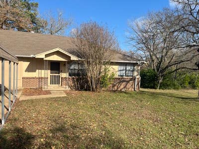 226 Wall Drive Main Photo