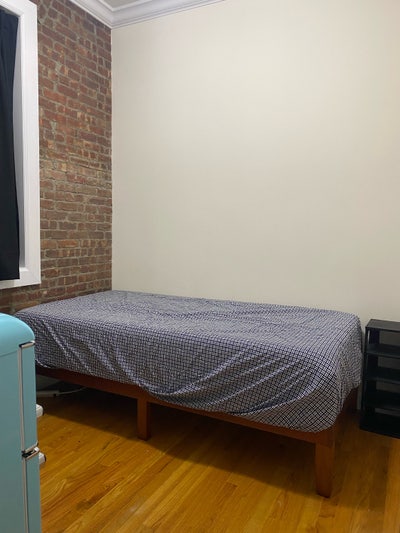 A cozy room in midtown west(Hell’s kitchen) Main Photo