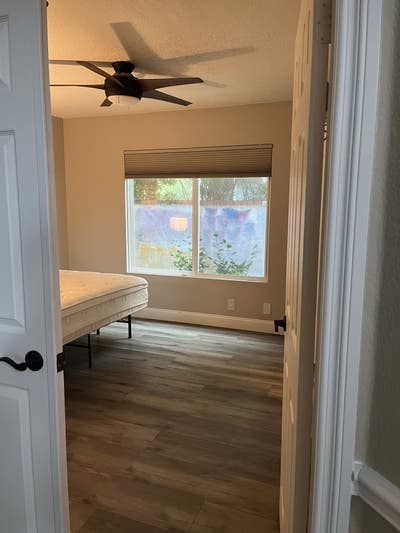 Spacious Room with Private Bathroom Main Photo