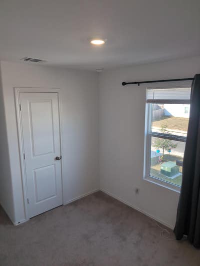 Housemate wanted - Room + Office Space Main Photo