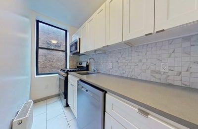 Gut New Reno Rooms  -  6Br /2Ba  -W/D  - Now  Main Photo