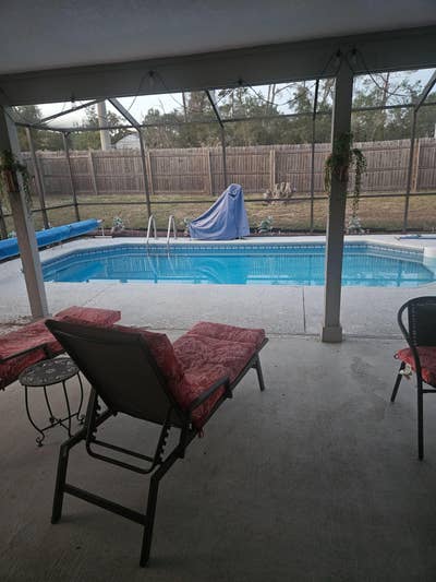 Spring Hill Pool Home Main Photo