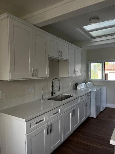 Newly Renovated 1BD Home w In_Unit Laundry & Moder Main Photo