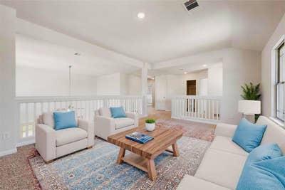 Luxury, Convenience & Comfort Main Photo