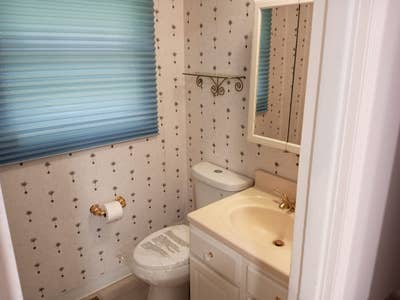  Furnished room in a house with private bathroom  Main Photo
