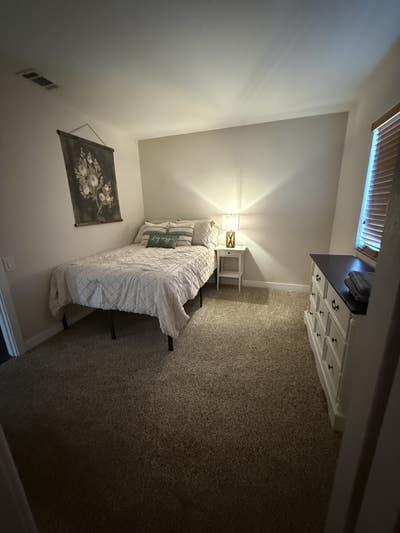 Cozy private room and bathroom Main Photo