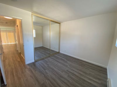 1b1b in 2b2b apartment in downtown campbell! Main Photo