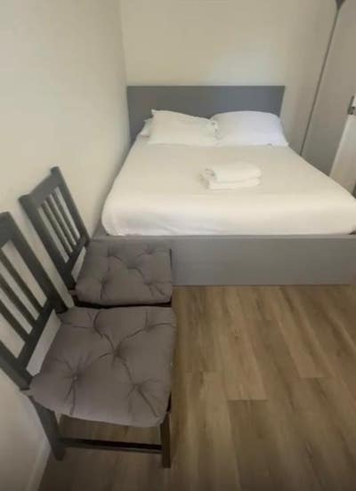 Bright Furnished Room_Great Location! Main Photo