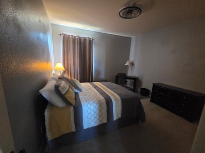 Furnished Upstairs Bedroom in private home Main Photo