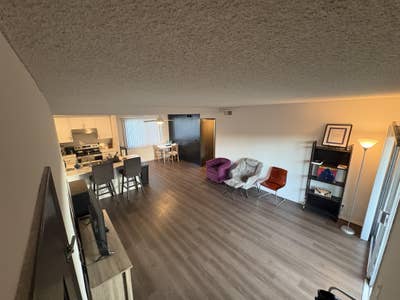 Room for rent!- Shared Main Photo