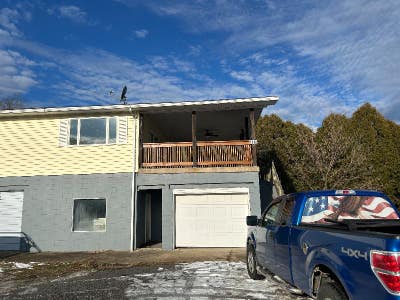 One BR apartment  Main Photo