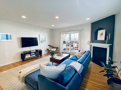 Ocean Park Master Bedroom w En-suite in 2B2B Apart Main Photo