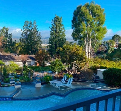 Beautiful view room with a Balcony Main Photo