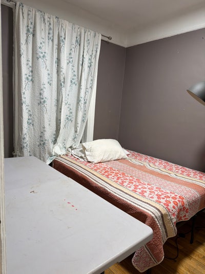 Room for rent $1200 Main Photo