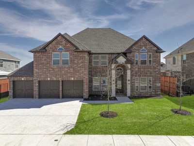 Room in brand new house Main Photo