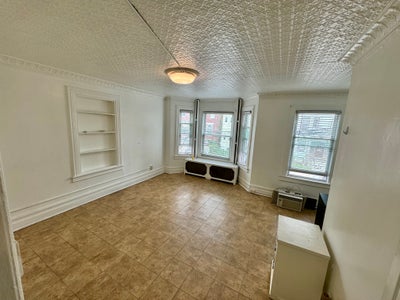 Room for rent in a private house north Yonkers Main Photo