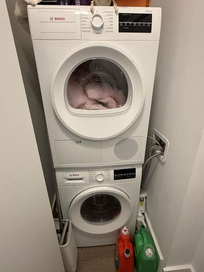 Private Large Midtown Room w/ Hudson River Views Main Photo