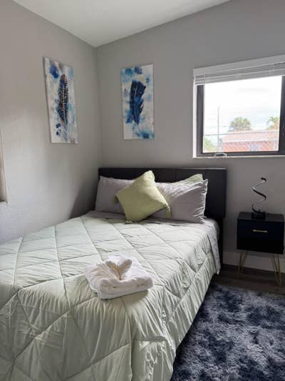 Newly Renovated Ft. Lauderdale Studio Apartment  Main Photo