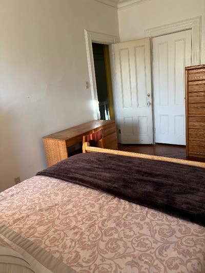 Large Furnished Room!!! Main Photo