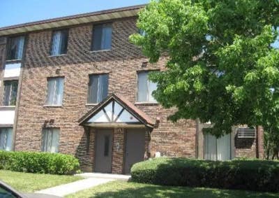 Gorgeous 1 Bedroom 1.5 Bath Condo in Prime Locatio Main Photo