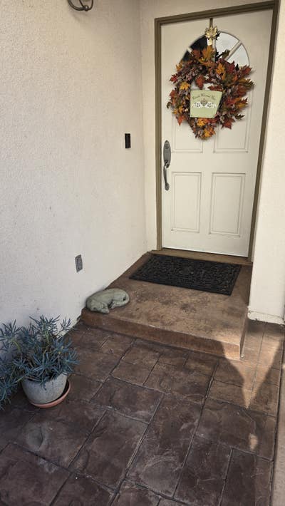 1+1 in nice quite Townhouse Main Photo