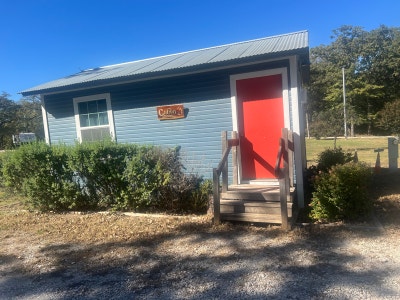 Furnished Adventure Cabin | Red River Accesshiking Main Photo