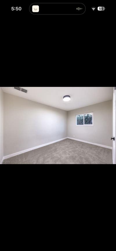 4 bed 2 bath in the huntridge area  Main Photo