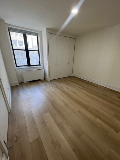 ✨ Spacious Room Available in Midtown South ✨ Main Photo