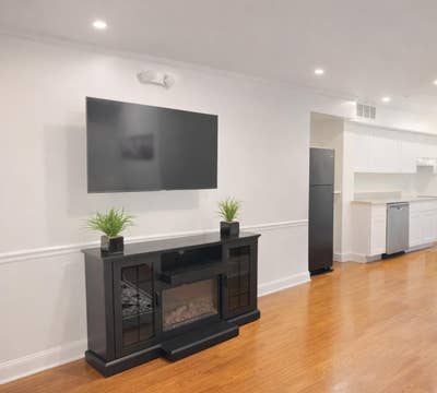 Live in Southwest Waterfront Main Photo