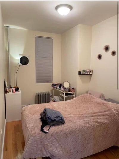 Room with Private Bathroom Main Photo