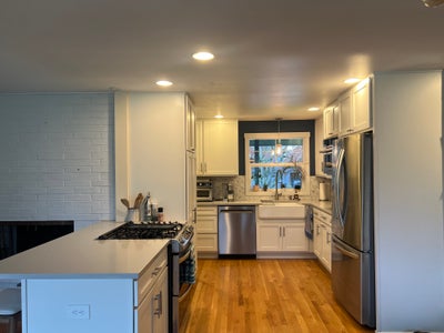 Seeking housemate  Main Photo