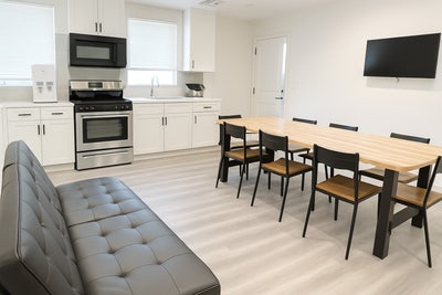 Private rooms near USC Main Photo