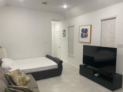 Peaceful Home Main Photo