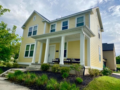 Private Basement Room+Bath Daybreak Main Photo