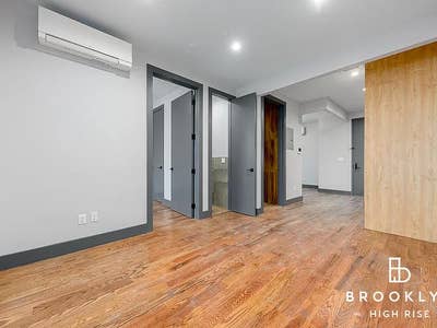 1 Room in 2 Bedroom Apartment in Bushwick Main Photo