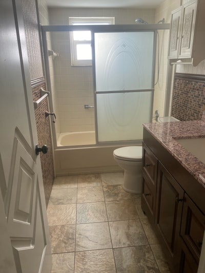 Furnished Bedroom Private Bathroom for rent Main Photo