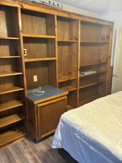 Room for rent Main Photo