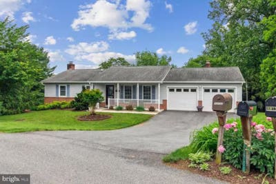One Bedroom Private Bath Main Photo