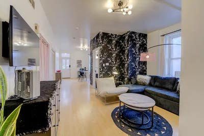 Coming Soon_ bedbath apartment in the heart of Sou Main Photo