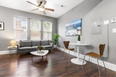 Stylish Humboldt Park Retreat, walk to the 606! Main Photo