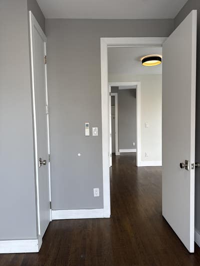 1200$ room in modern unit building in Brooklyn Main Photo