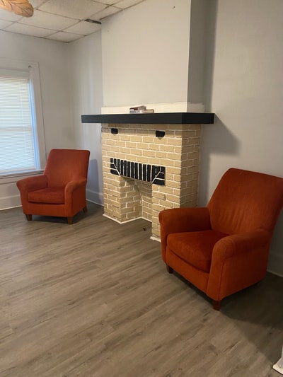 Room for Rent Main Photo